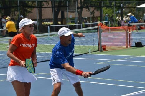 DOUBLES PICKLEBALL DINK SHOT