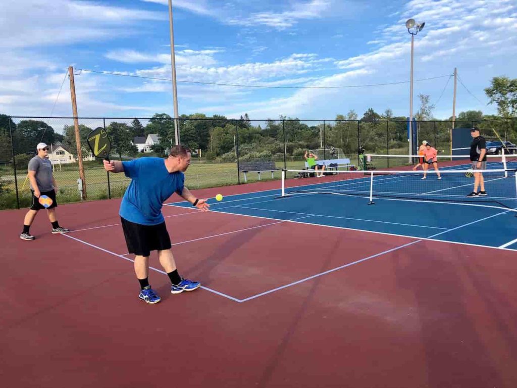 PICKLEBALL TOPSPIN FOREHAND
