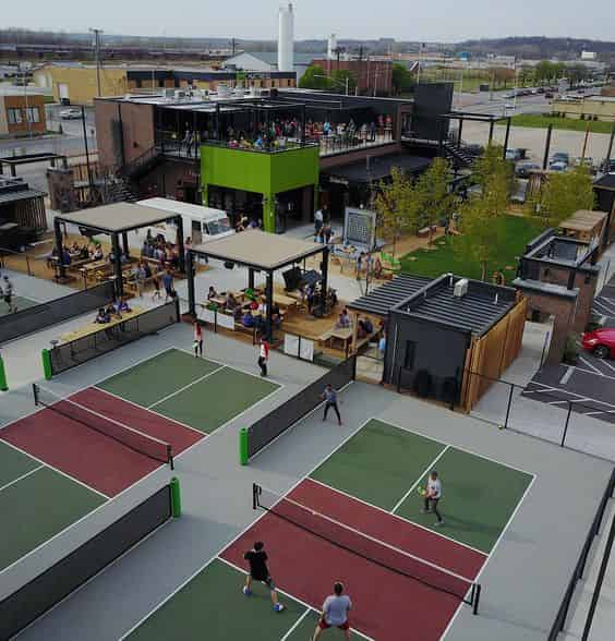 PICKLEBALL COMMUNITTY